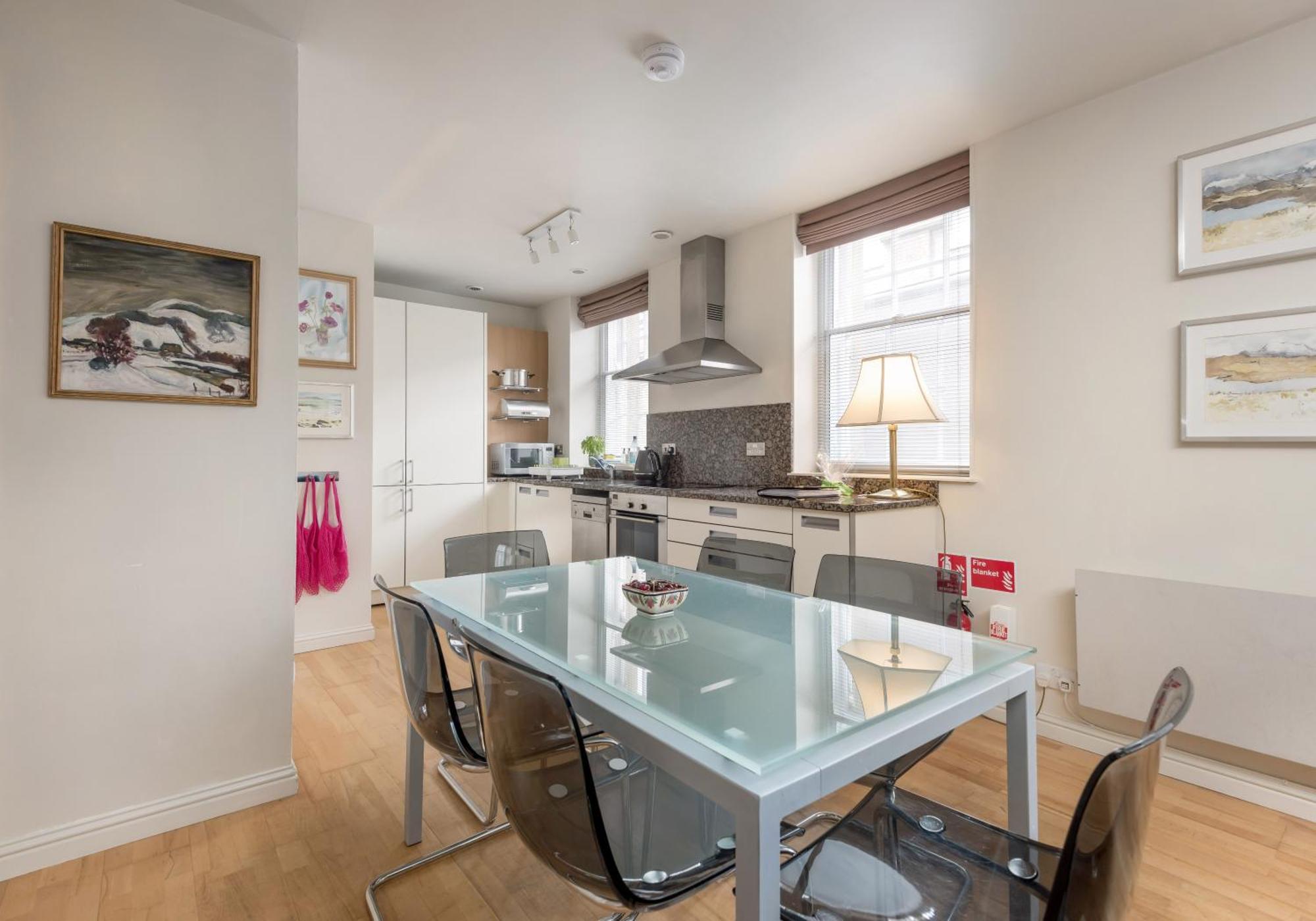 Causewayside Apartment - The Edinburgh Address Eksteriør bilde